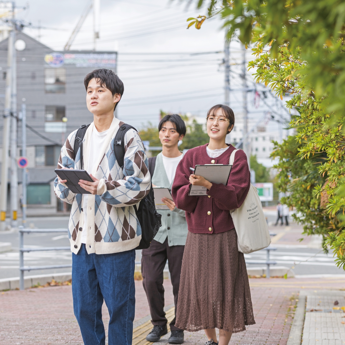 経済学と経営学・商学の知識とともに公共的な問題を考える力を身につける