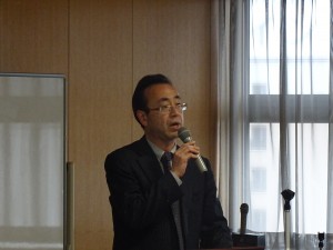 内田晃先生による報告