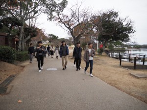 ときわ公園内を散策しながら移動