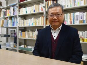 市民大学公開講座「経済を歴史に学ぶ」を開講しました