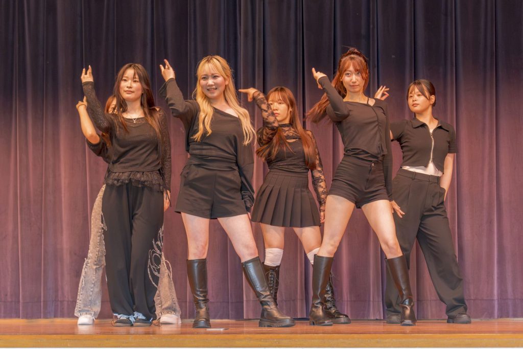 ダンスサークルNAViZの演技②